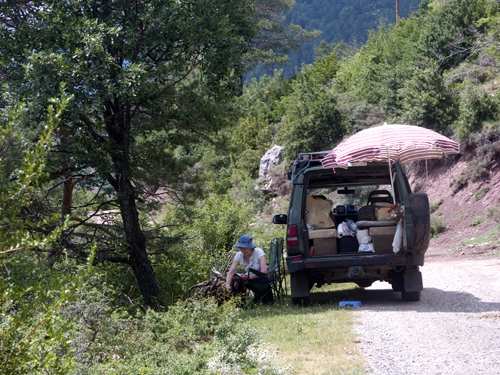Pyrenees tea break